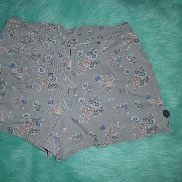 Vintage Red Rover Jean Shorts - Picture 1 of 7